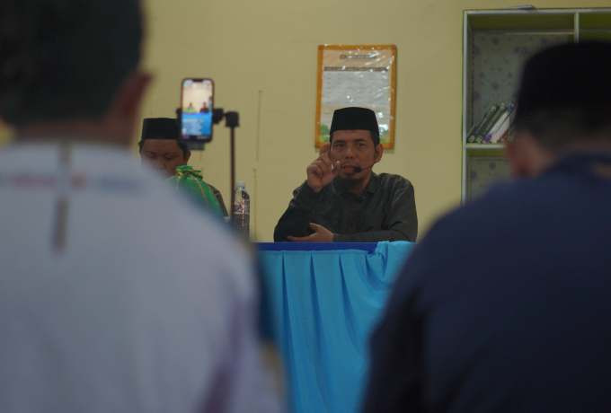 Pembinaan Pegawai YPAIS Sinjai, Ustaz Muhammad Yusran Tekankan Niat, Adab dan Sinergi