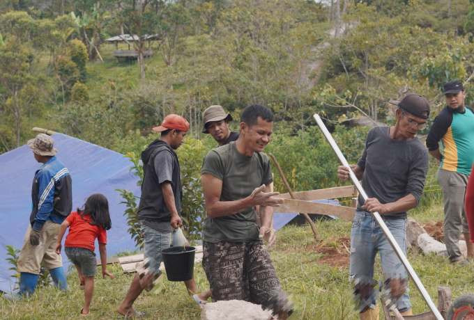 Mengintip Kegigihan Pak Asdar, Warga Tunanetra yang Rela Bertaruh Keringat Demi Rumah Qur'an