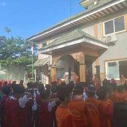 Usai Raih Juara Gerak Jalan, Siswa SDIT Wahdah Diingatkan tentang “Juara” yang Sebenarnya