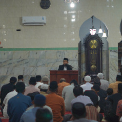Safari Dakwah di Sinjai, Ustaz Muhammad Yusran Ajak Jamaah Jadi Kunci Kebaikan