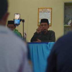 Pembinaan Pegawai YPAIS Sinjai, Ustaz Muhammad Yusran Tekankan Niat, Adab dan Sinergi