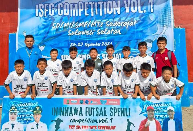 SDIT Wahdah Sinjai Raih Third Place di ININNAWA SPENLI Futsal Competition